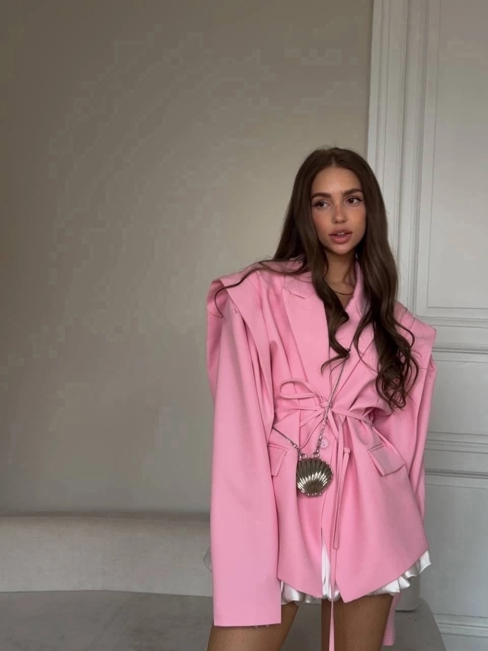 элегантные пальто,элегантный блейзер,женские жакеты,пиджак с поясом,женский костюм