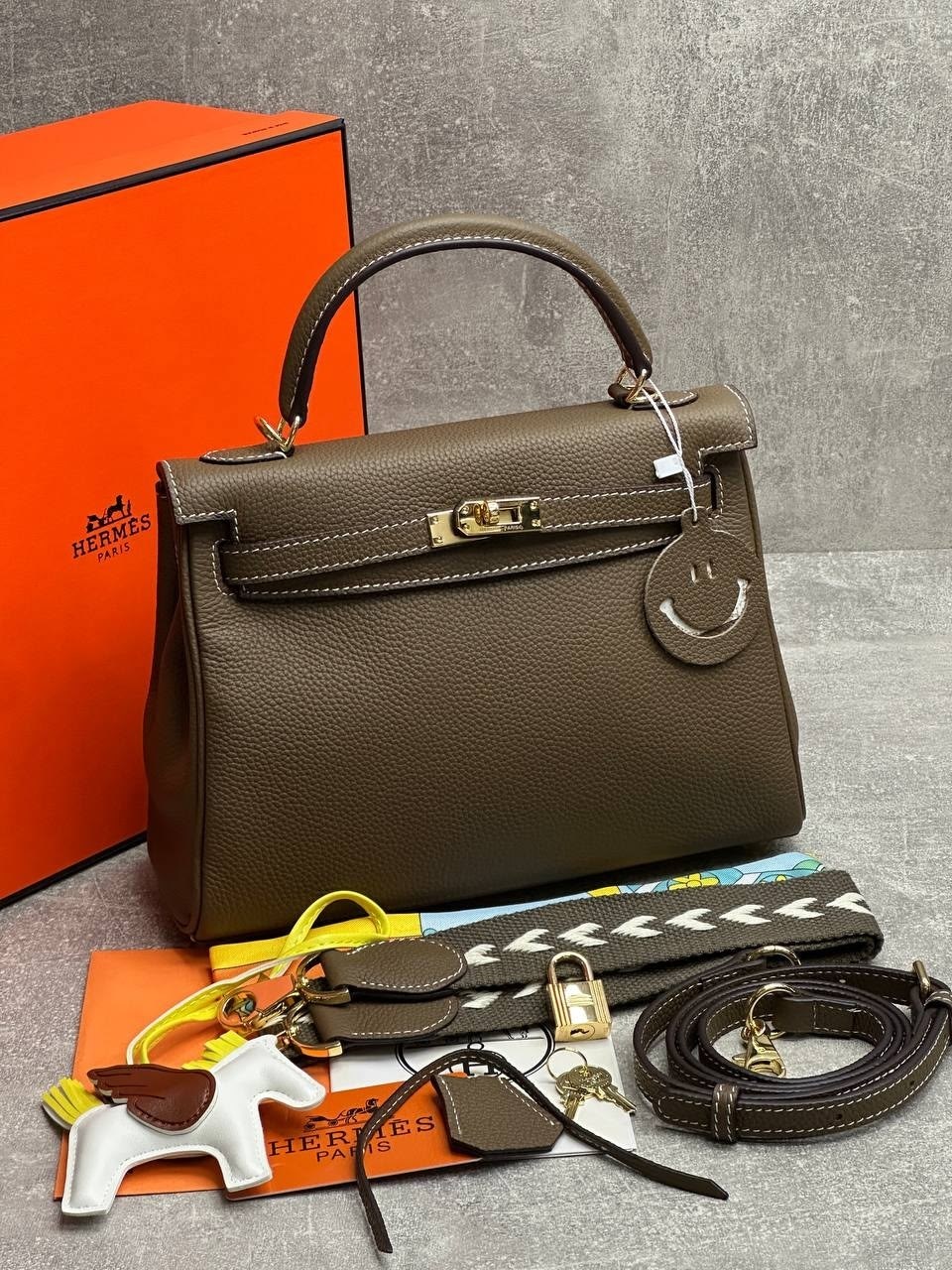 женская сумка hermes,сумка гермес,hermes сумка,сумка эрмес,сумка