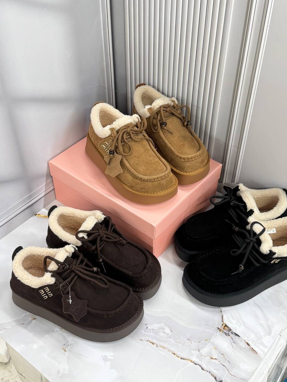 ,угги женские,брендовая ,угги женские короткие на платформе,зимняя