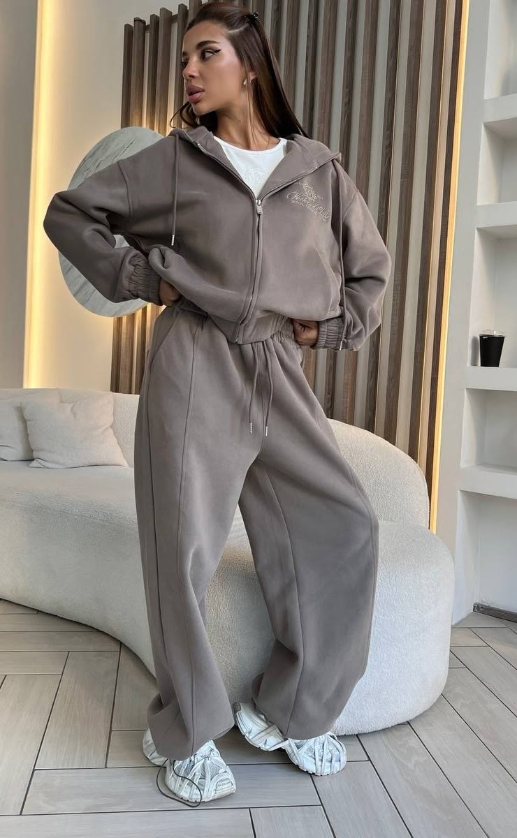 спортивные женские костюмы,спортивные костюм,cпортивный костюм женский на флисе,костюм тройка женский,костюм коричневый