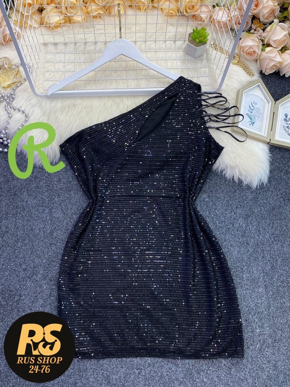 вечернее платье с блестками,платье с блестками,платье блестящее короткое,женское платье с блестками,платье с пайетками