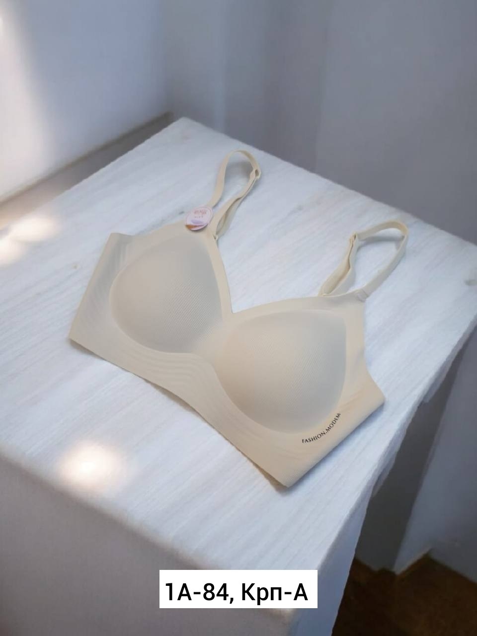 бесшовные бюстгальтеры,бюстгальтер,бюстгальтер нижнее белье,пуш ап бюстгальтер,спортивные бюстгальтеры