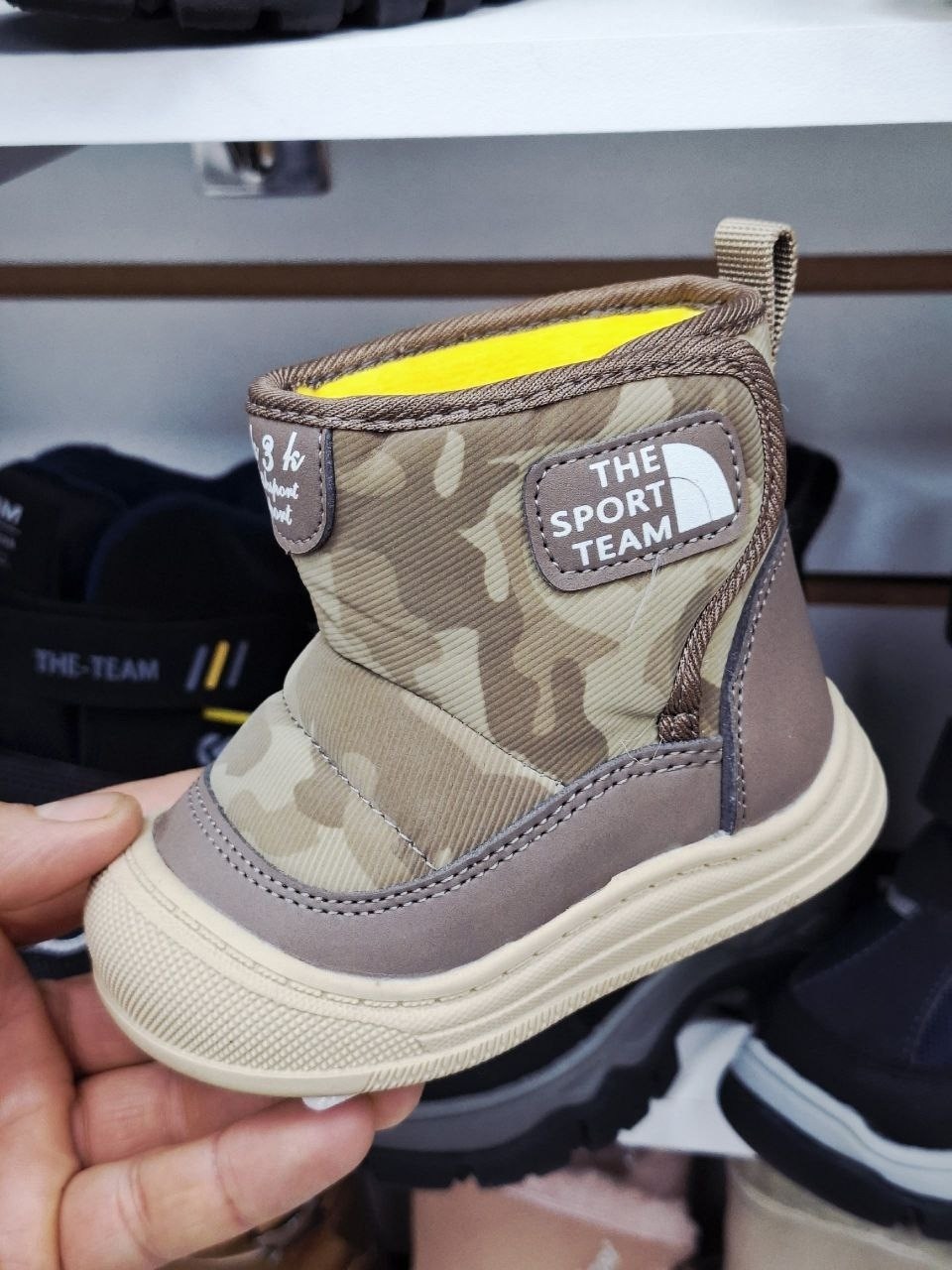 полусапожки для девочки,,детские зимние сапоги,детская ,детская зимняя