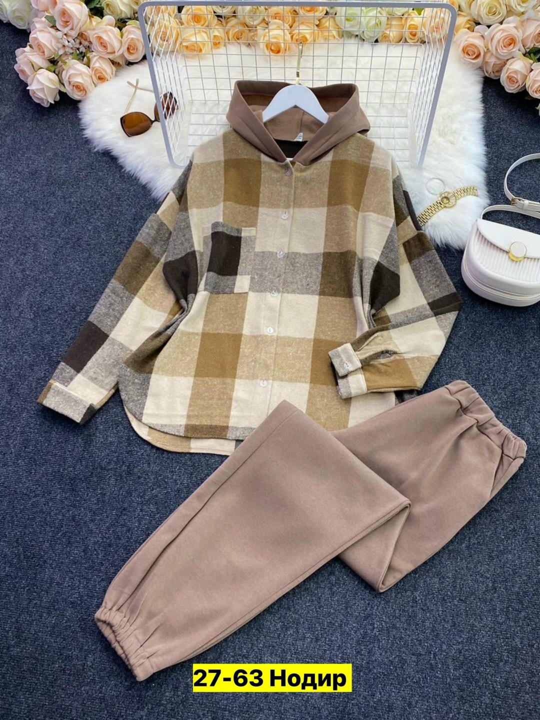 женский костюм на флисе,костюмы двойки,костюм на флисе,костюм двойка кашемир,спортивный женский костюм на флисе