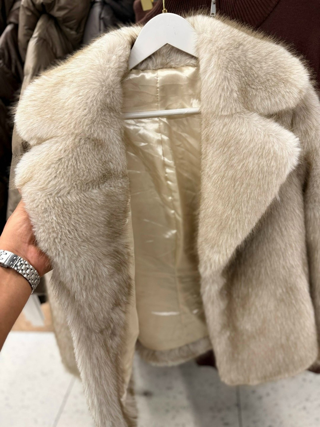 шубка,женская шуба,норковые шубы,шуба меховая,шуба искусственная