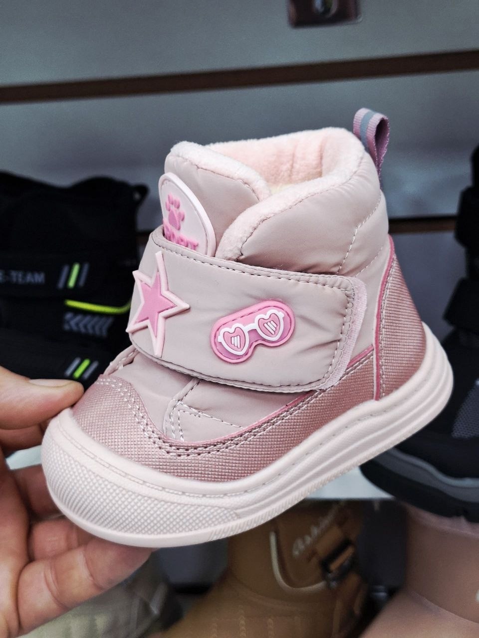 полусапожки для девочки,,детские зимние сапоги,детская ,детская зимняя