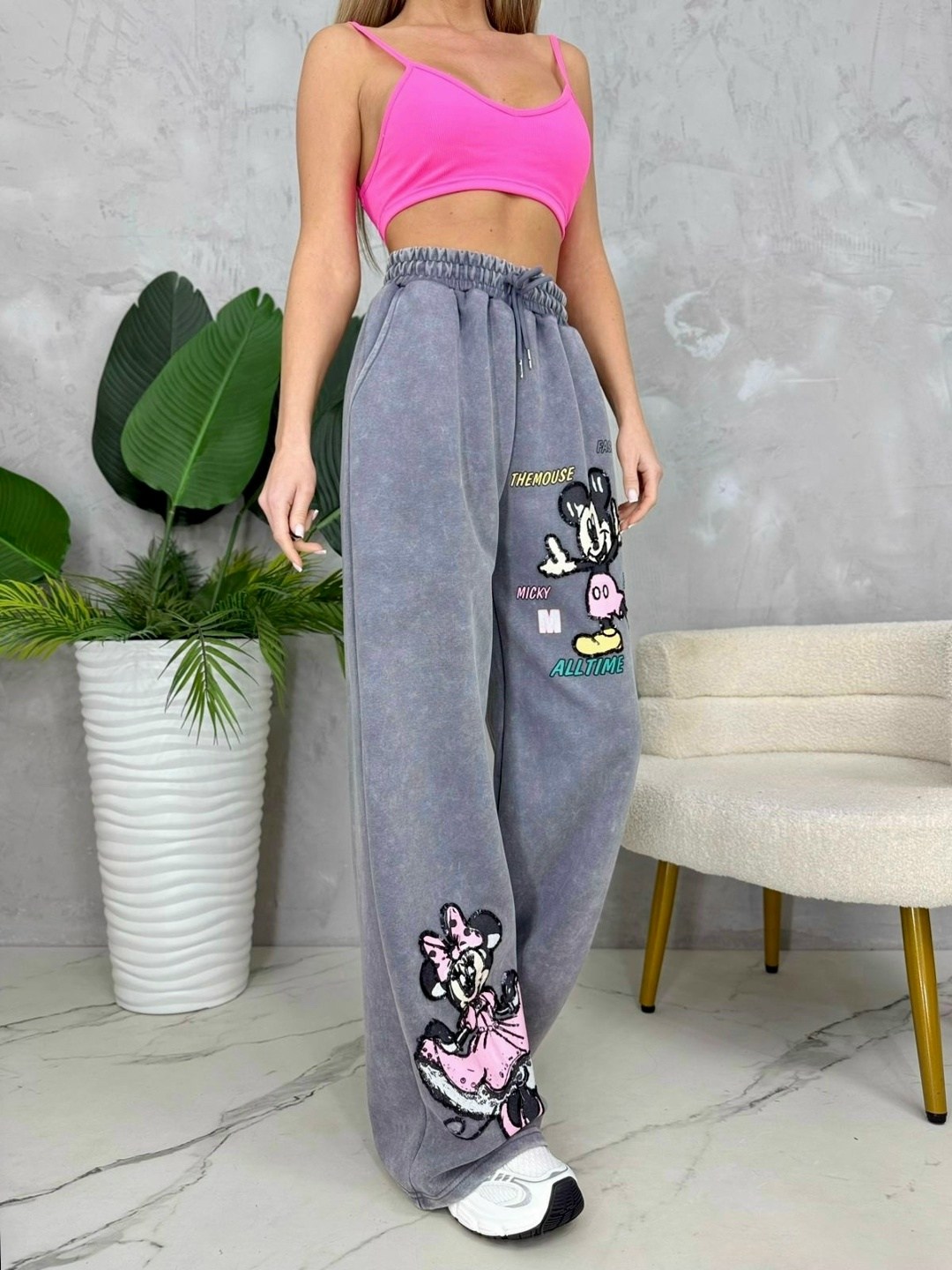 спортивные штаны,спортивные брюки,штаны спортивные женские,женские брюки спортивные,штаны широкие