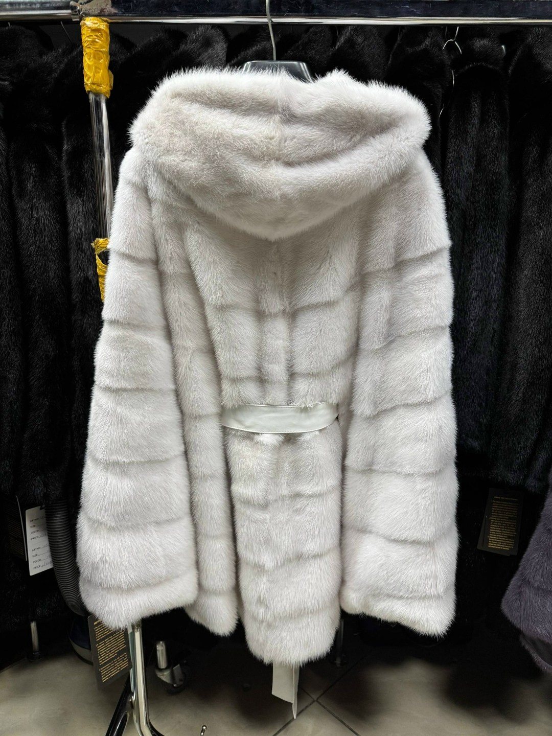 шуба норковая с капюшоном,шуба норковая,шуба норковая с капюшоном длинная светлая,шуба норка,шуба с капюшоном