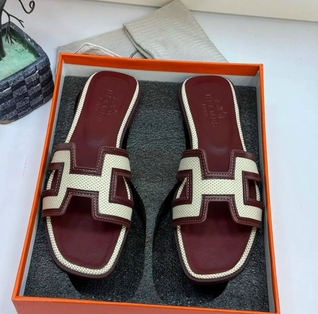 шлепки хермес оран,шлепанцы hermes,шлепки hermes женские,шлепки hermes,босоножки hermes