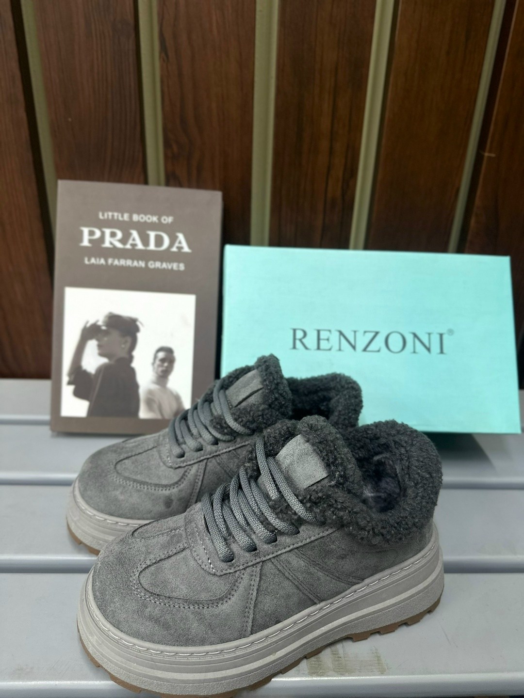 ,кроссовки женскиe,кроссовки prada,кроссовки prada женские,женские зимние кроссовки