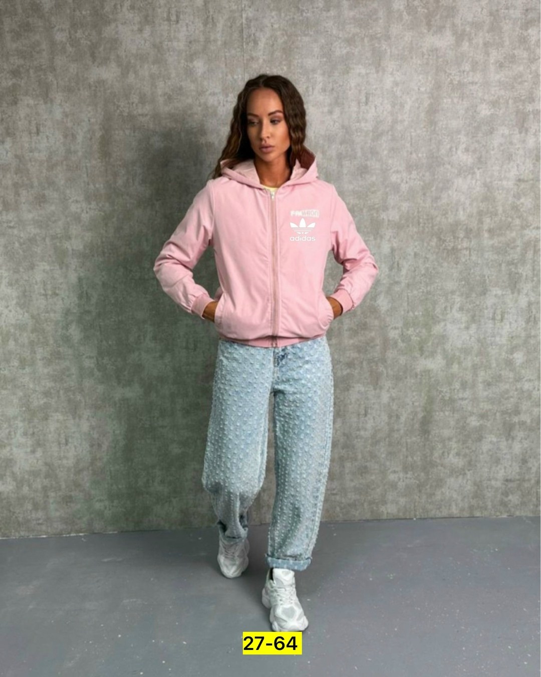 ветровка adidas,adidas женская куртка,куртка женская,демисезонная куртка adidas,куртка модная