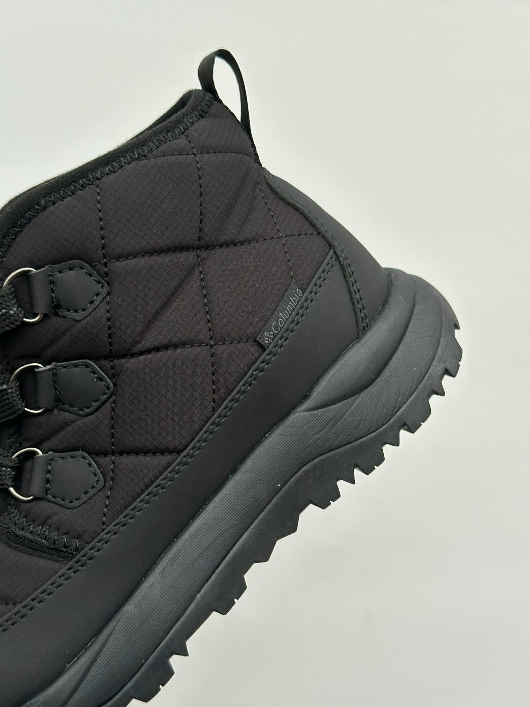 ,зимние кроссовки,ботинки спортивные,зимние дутики,дутики мужские