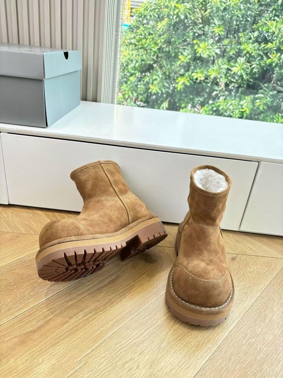 ,зимняя  женская,ботинки женские,ботинки модные, женская