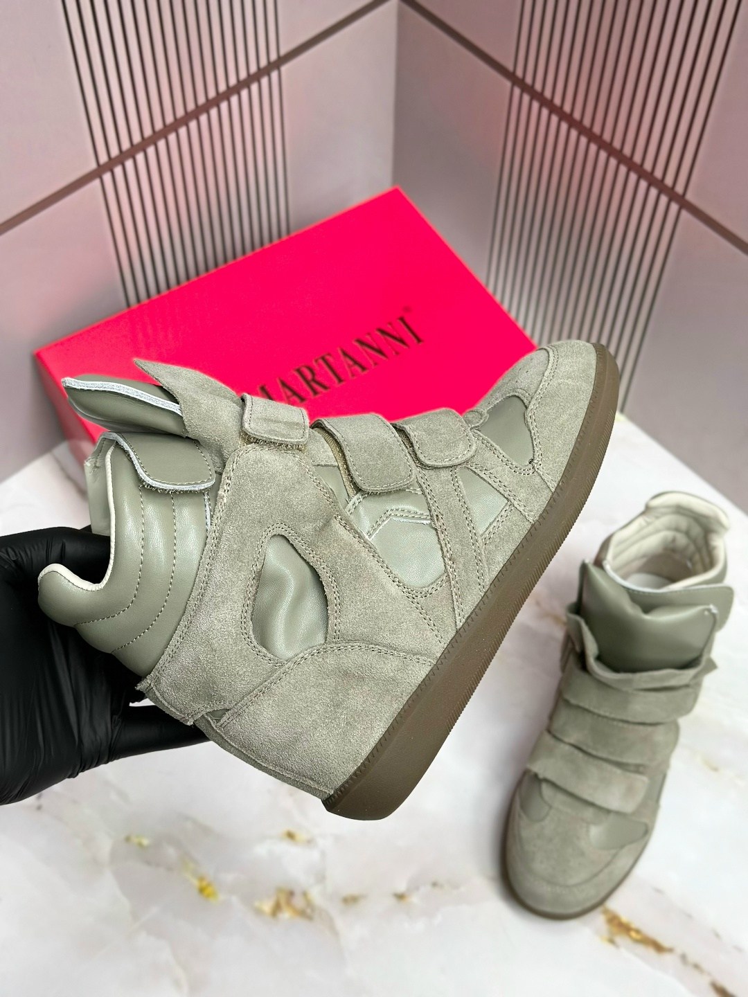 ,кроссовки isabel marant,высокие кроссовки,изабель марант кеды на танкетке,замшевые кроссовки