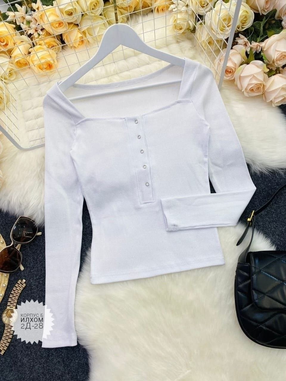 кофта женская,красивая кофта,кофточка женская,кофта с вырезом,кофта женская трикотаж