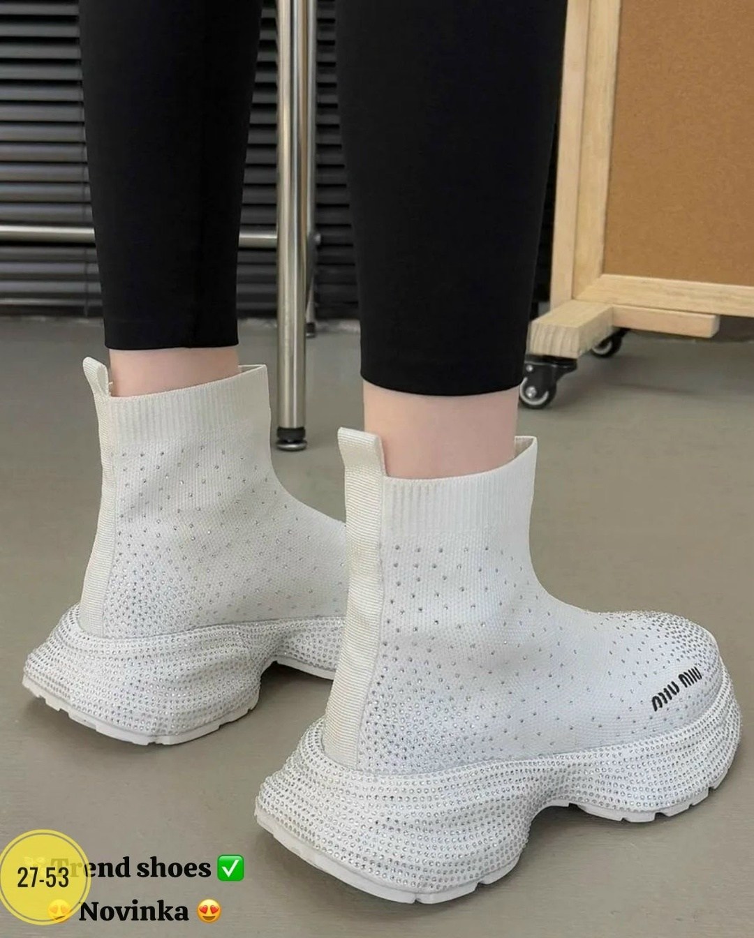 женская,женские кроссовки,повседневная ,женская спортивная ,кроссовки