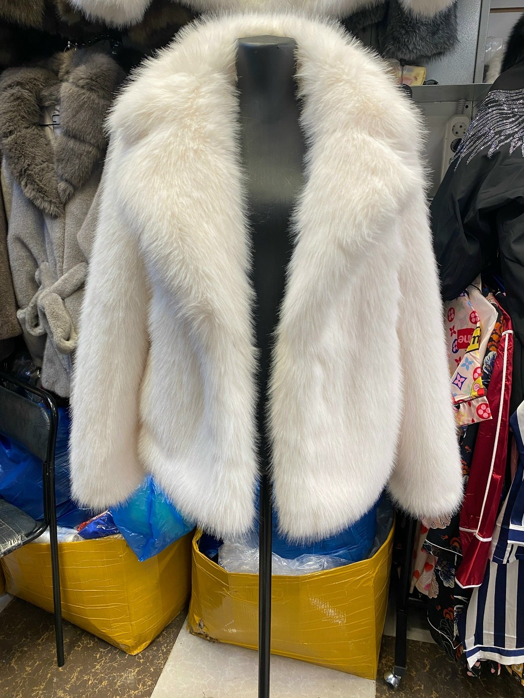 пальто из искусственного меха,женская шуба,куртка из искусственного меха,куртка из искусственного меха женская,шуба из искусственного меха