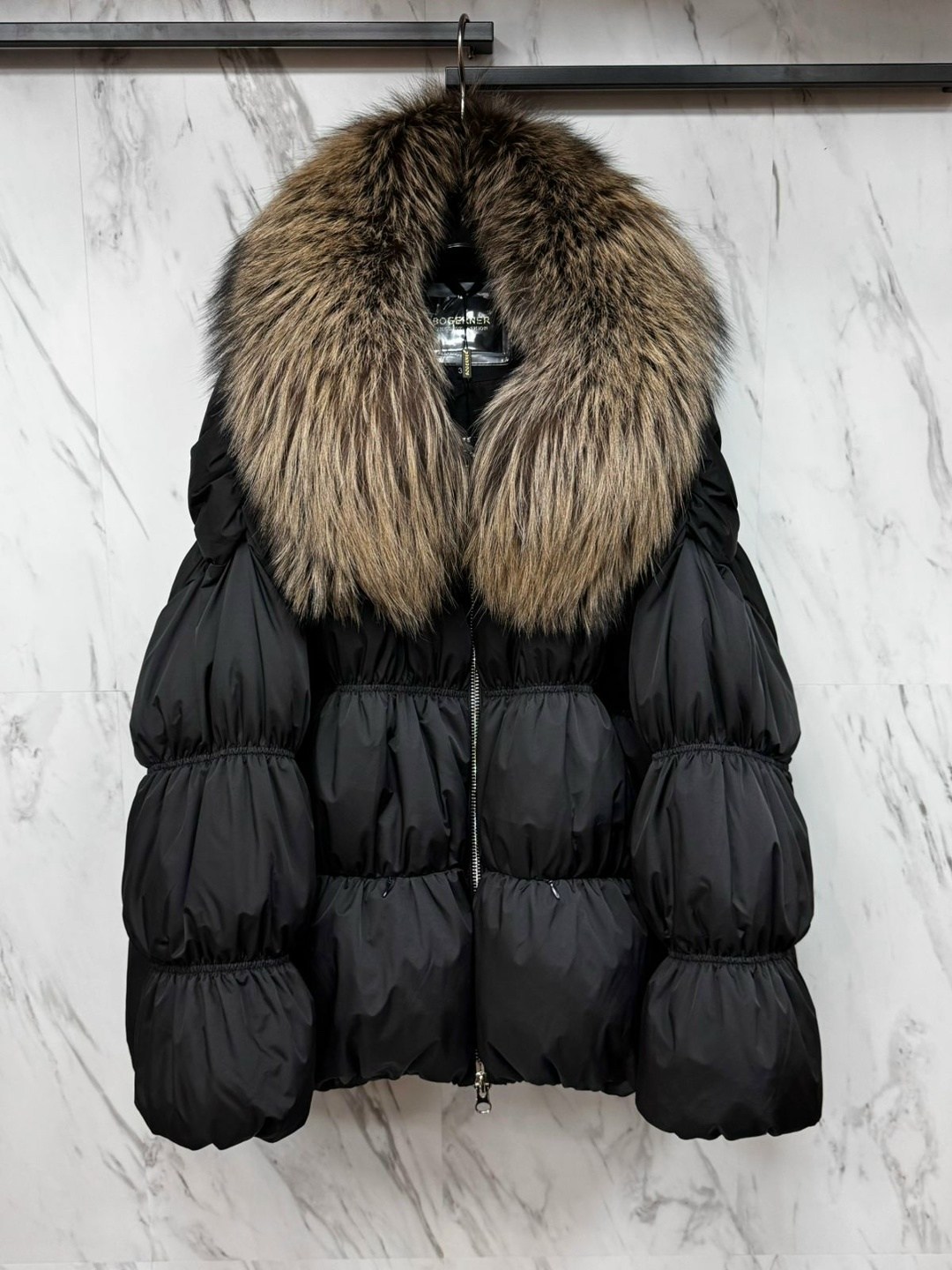 пуховики с мехом,пуховик,зимние куртки,короткий пуховик,куртка пуховик