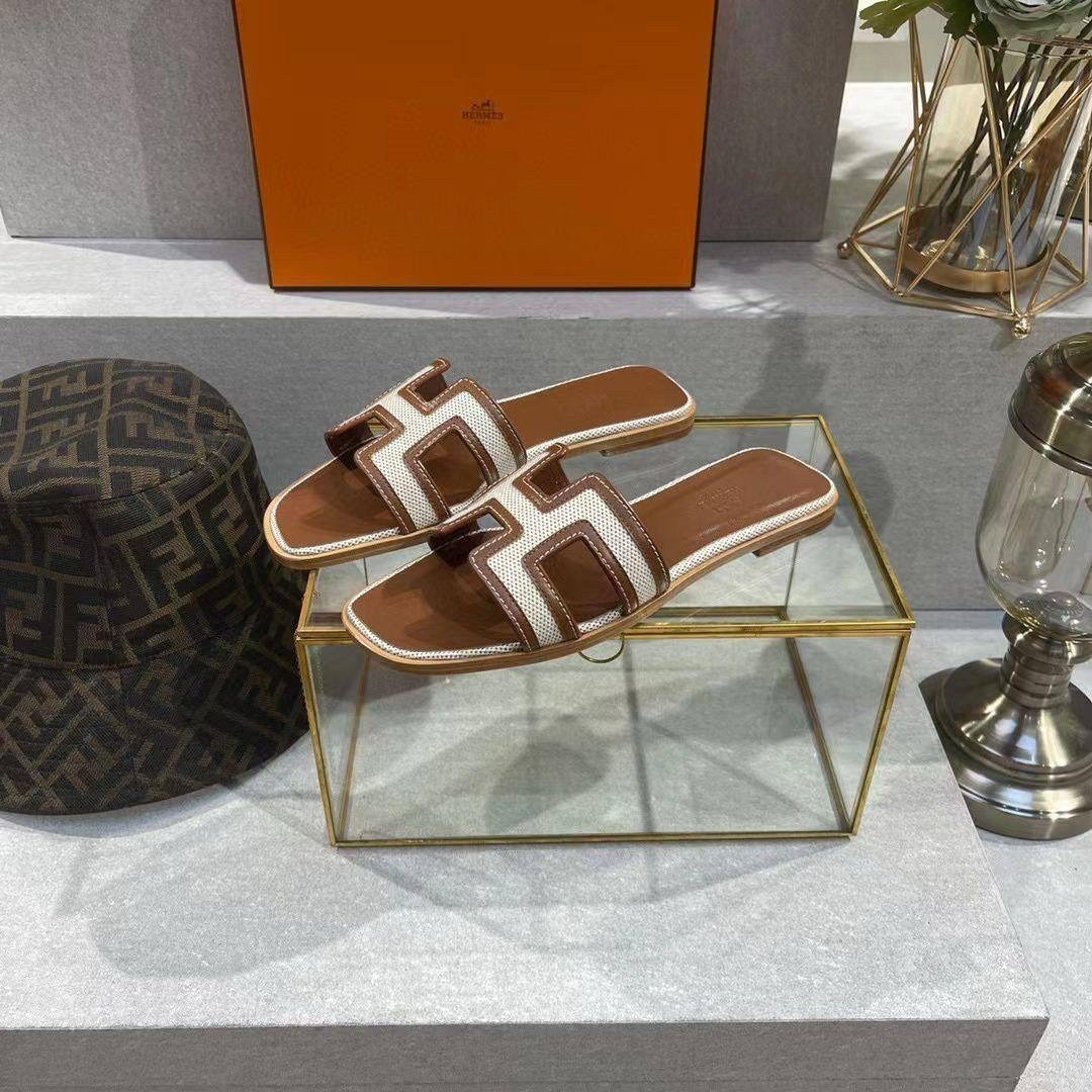 шлепки хермес оран,шлепанцы hermes,шлепки hermes женские,шлепки hermes,босоножки hermes