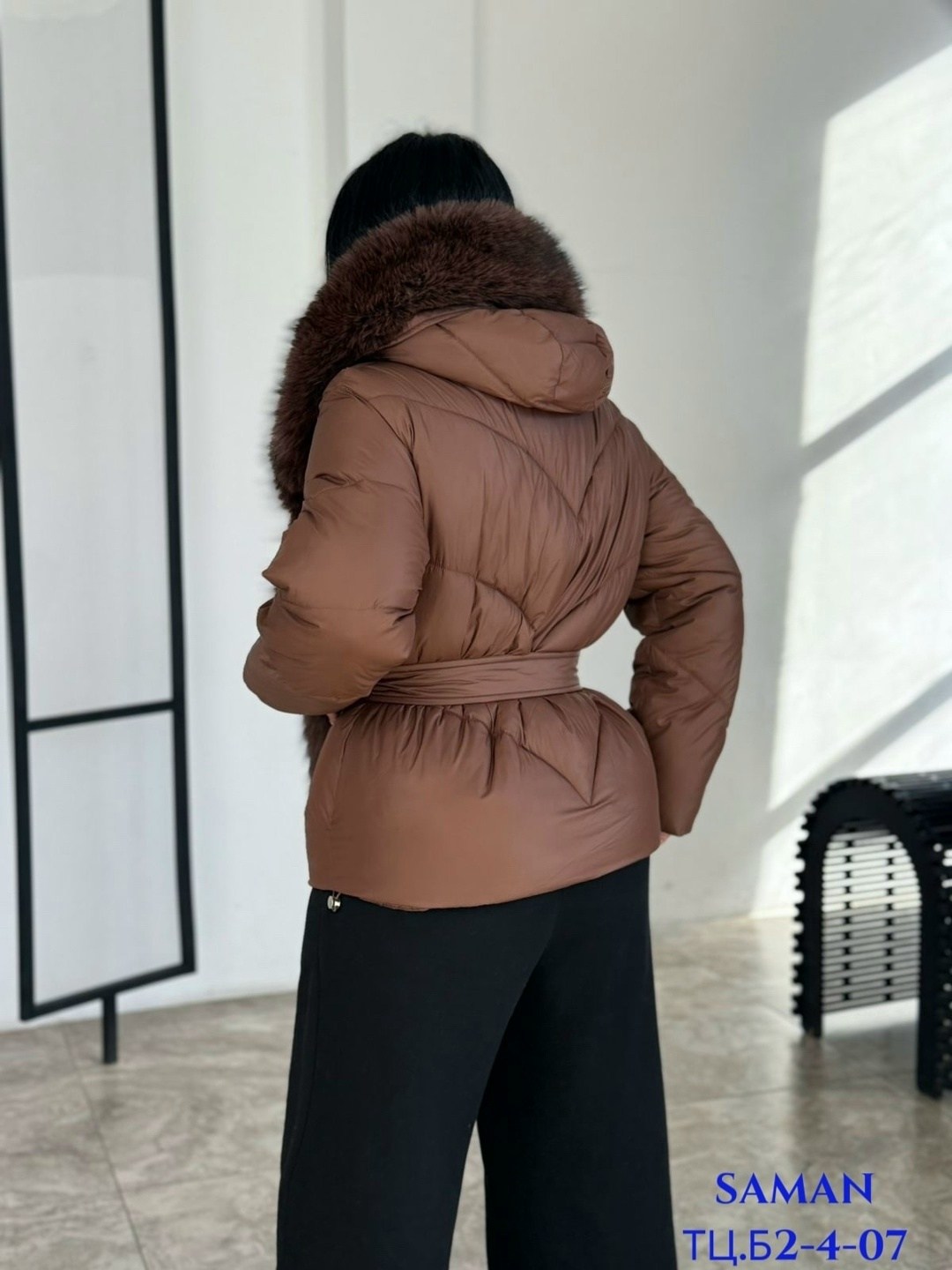 модные пуховики,пуховики с натуральным мехом,стильные пуховики,пуховики женские,пуховики с мехом