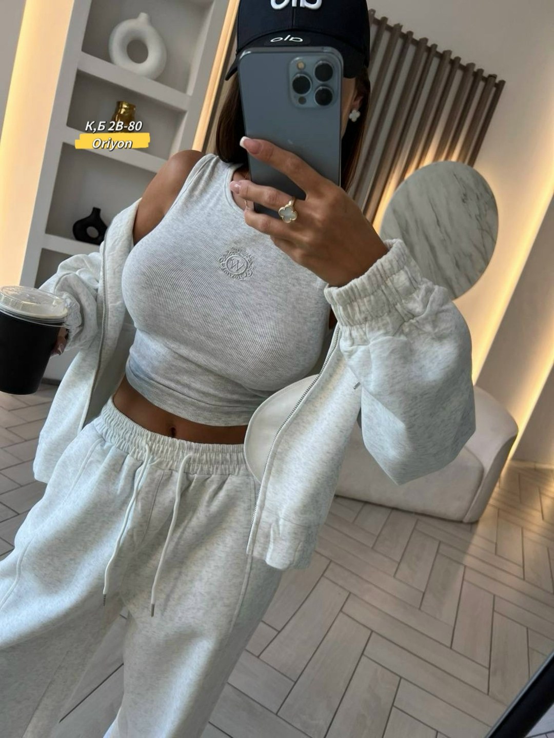 спортивные костюмы женские,стильные костюмы,костюмы женские,костюм женский на флисе,спортивные костюм