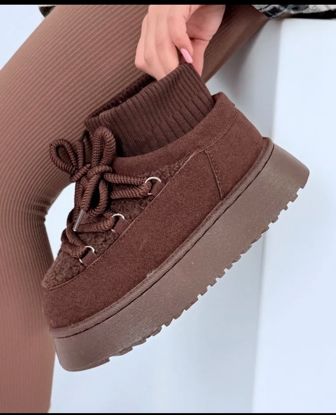 ,обуви,женская ,замшевые ботинки, угги