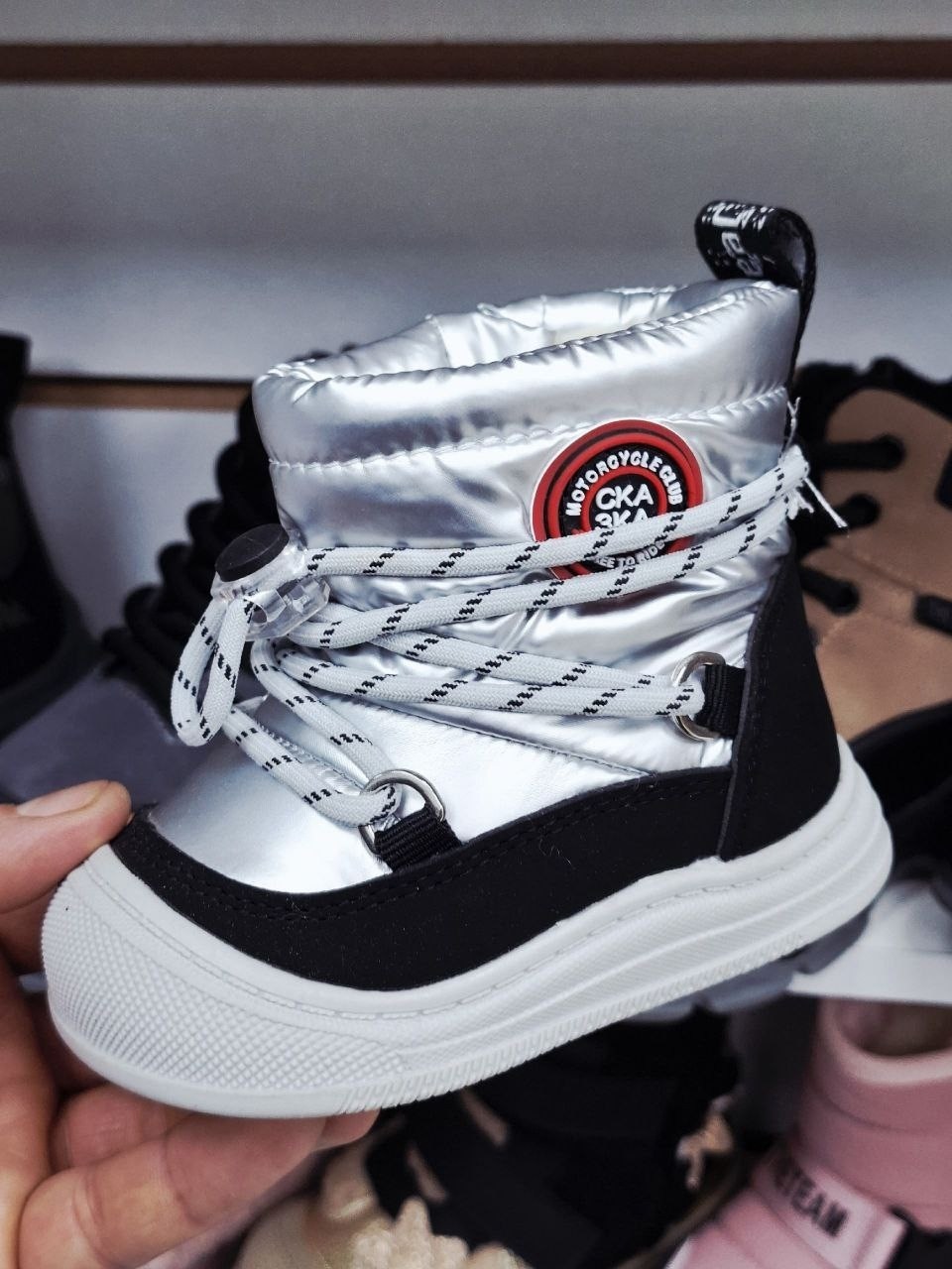 полусапожки для девочки,,детские зимние сапоги,детская ,детская зимняя