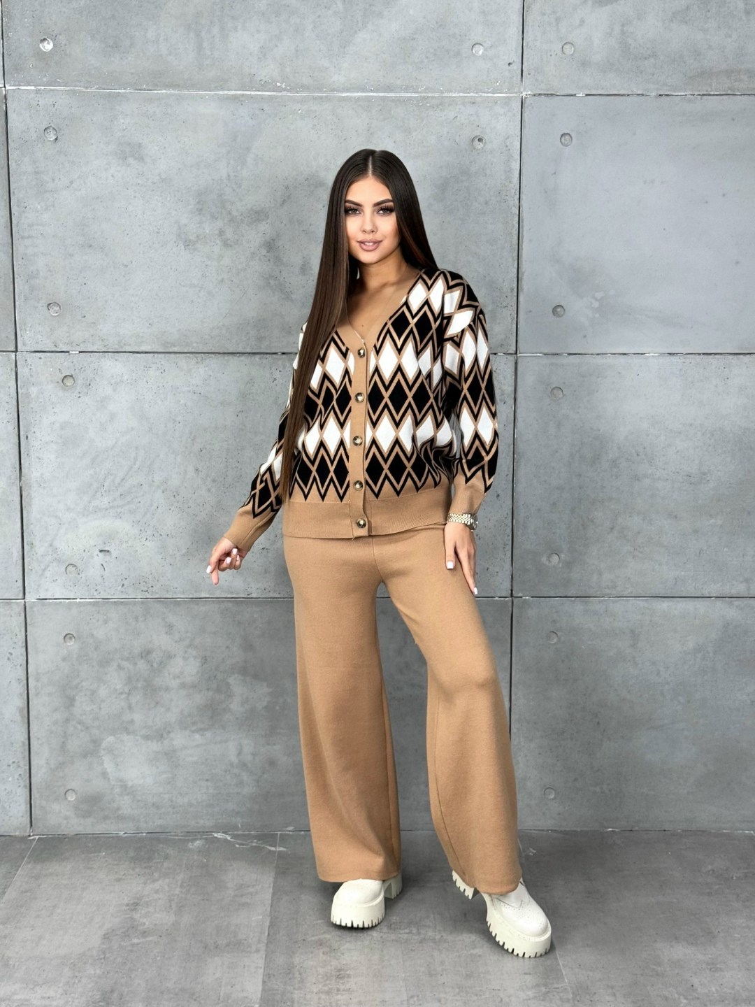 женская кофта,кардиган вязанный на пуговицах,кардиган,красивая кофта,костюмы женские