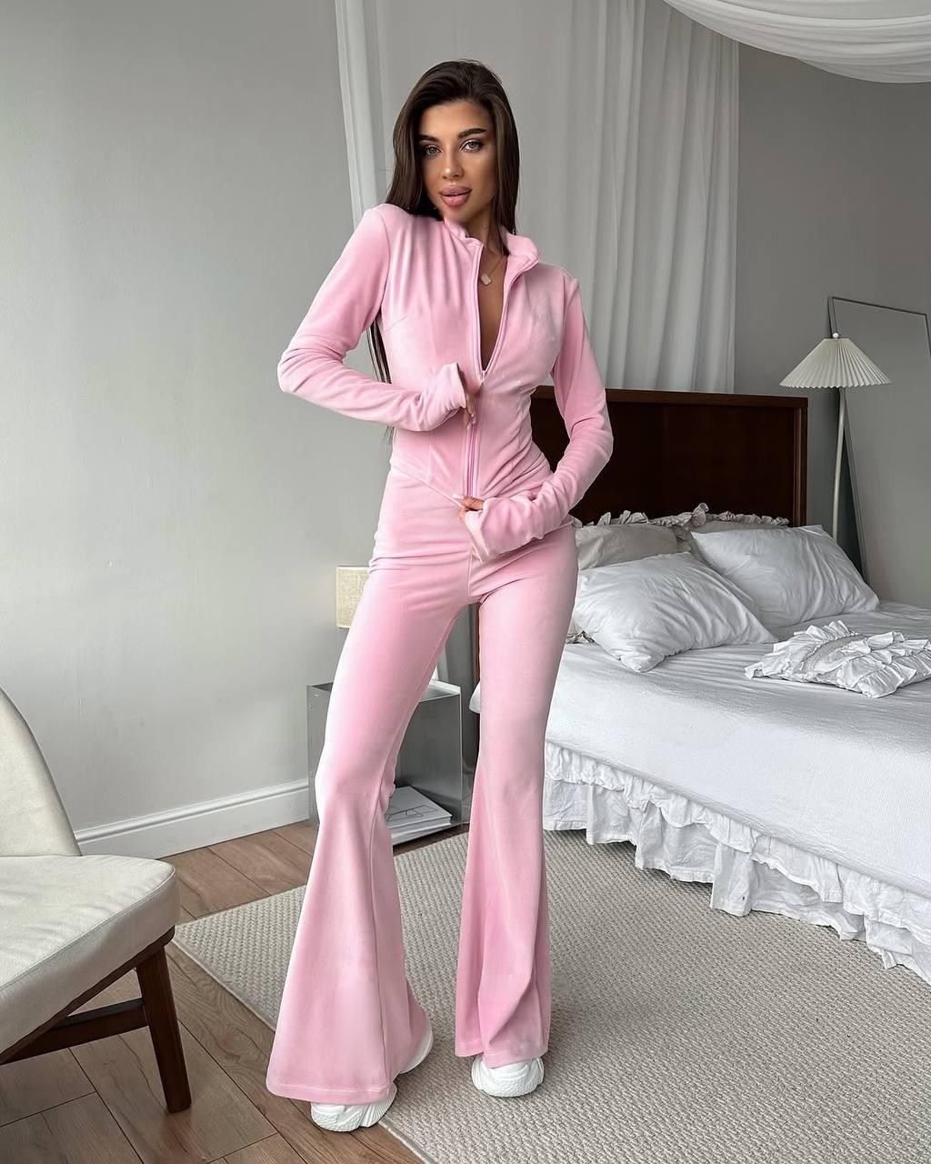 велюровые костюмы,велюровый спортивная костюм,костюмы спортивные женские,костюмы женские,велюровые костюмы женские