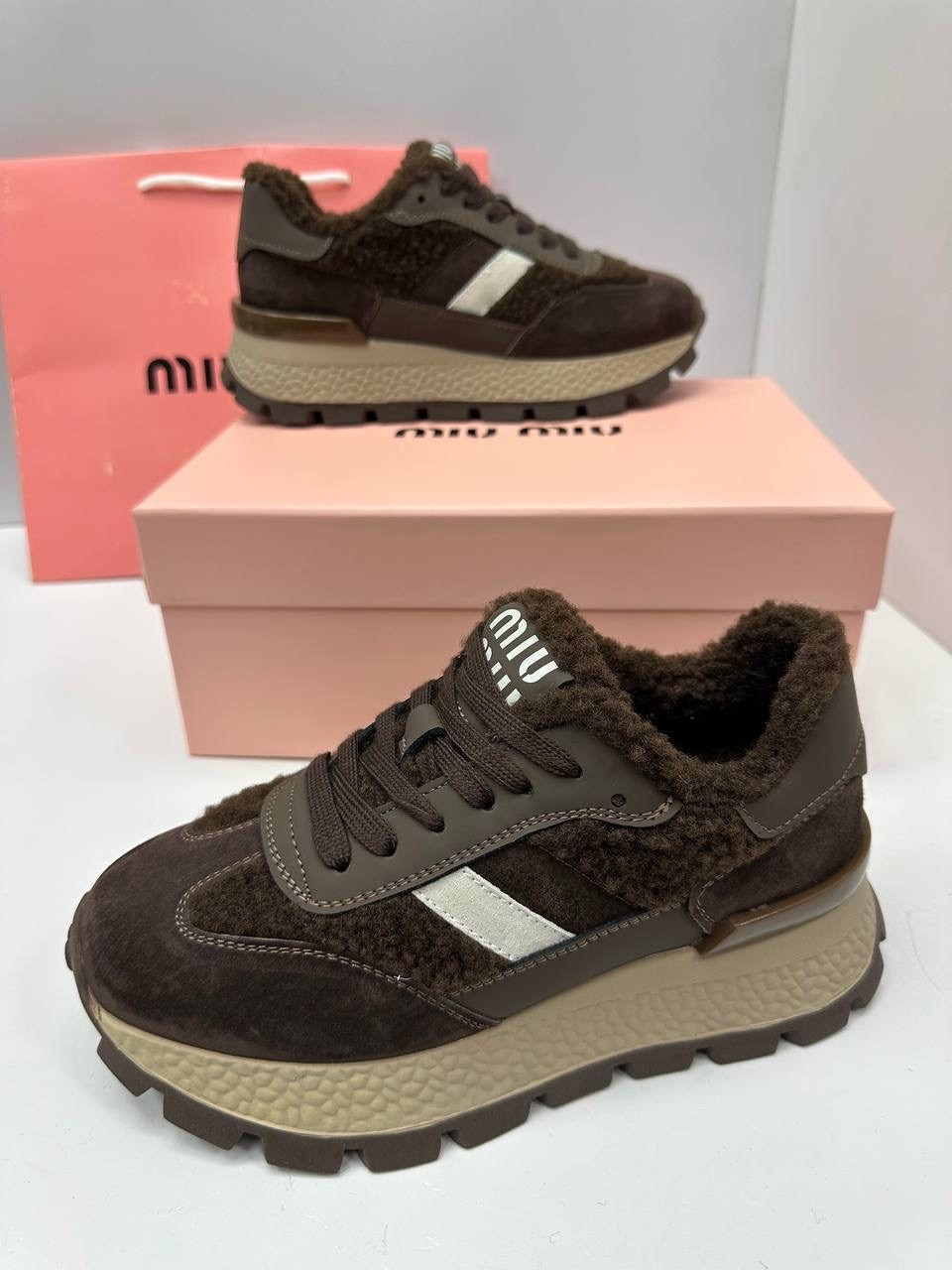 ,кроссовки женскиe,кроссовки для женщин,повседневные кроссовки, женская