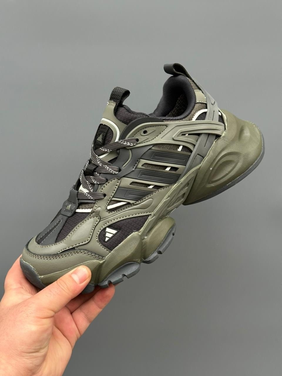 кроссовки adidas,кроссовки adidas xlg runner deluxe,кроссовки,кроссовки мужские adidas,кроссовки мужские женские adidas