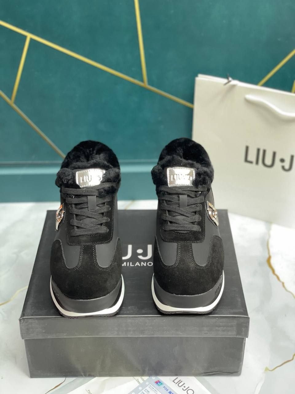 ,кроссовки liu jo,зимние женские кроссовки,женские кроссовки,кроссовки зимнее