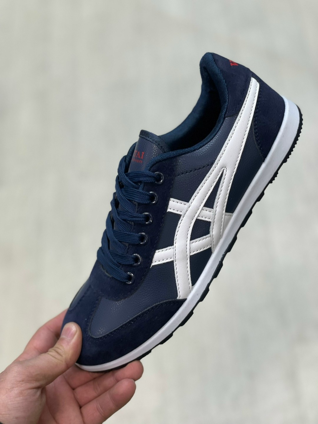 кроссовки,кроссовки diadora,кроссовки женскиe,мужские кроссовки,повседневные кроссовки