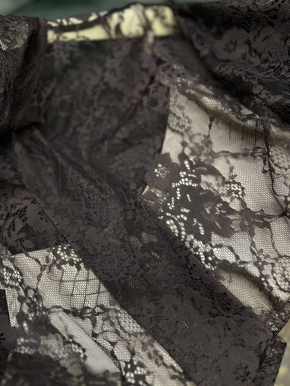 блузка с кружевами,юбка с поясом,блуза,модное платье,юбка