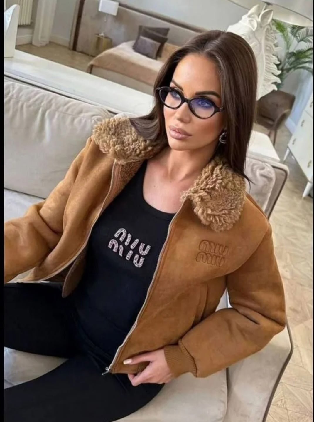 стильная куртка,куртка модная,куртка бомбер,куртка миу миу женская,куртка дубленка