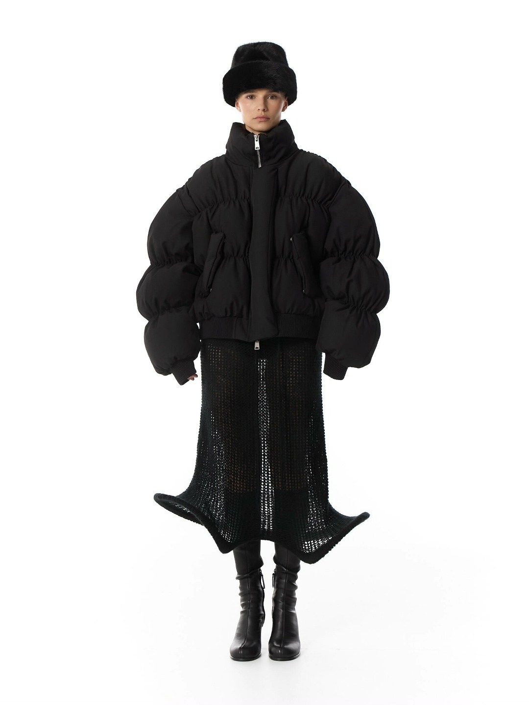 зимние куртки,пуховик,пуховик черный,стеганый пуховик,куртка пуховик