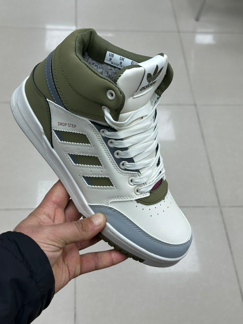 высокие кроссовки адидас женские,кроссовки adidas,высокие кеды адидас ориджинал,зимние кроссовки adidas,кроссовки