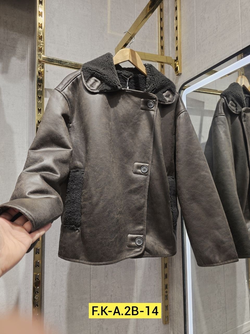 rhode espresso,декоративная косметика,тинт блеск для губ,rhode peptide lip tint,эспрессо