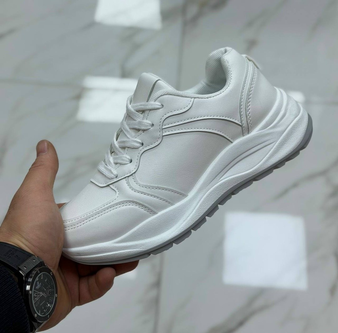 женские кроссовки,,кроссовки для женщин,кроссовки женские универсальные, женская