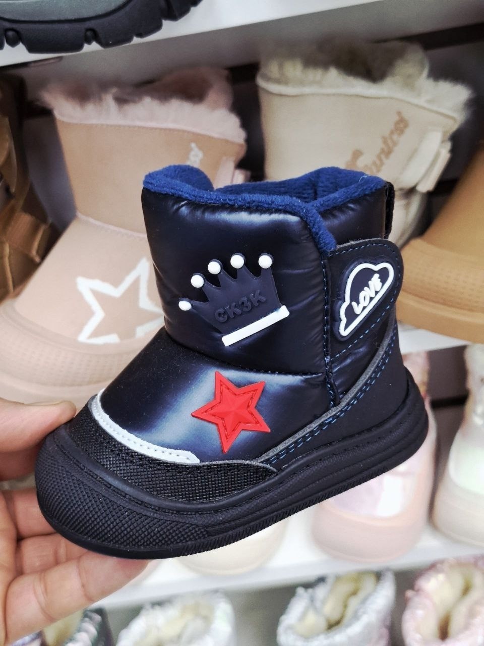 полусапожки для девочки,,детские зимние сапоги,детская ,детская зимняя