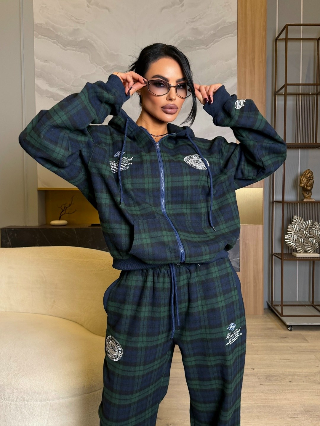 стильные костюмы,костюмы женские,женские спортивные костюмы,спортивные костюм,трикотажные костюмы