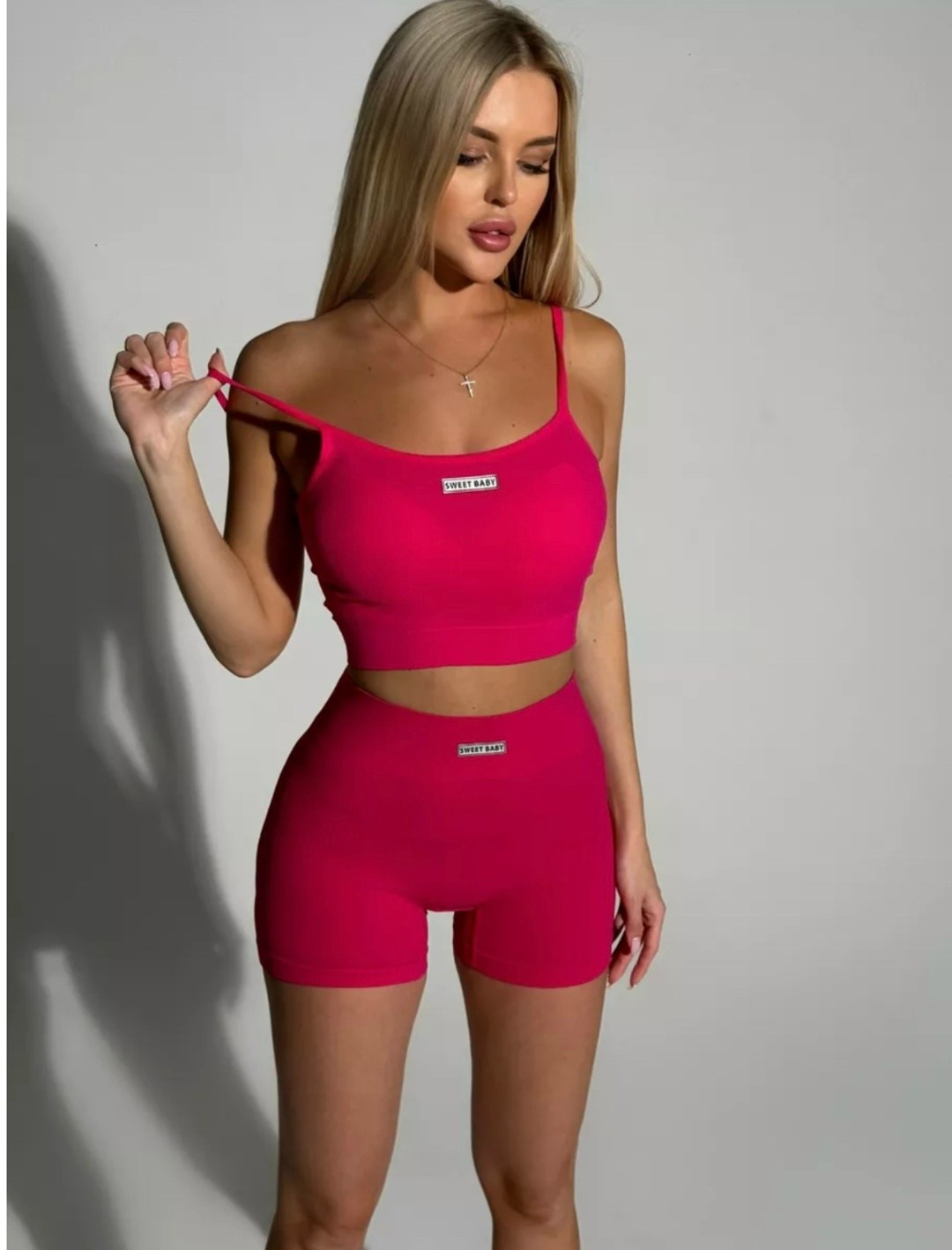 спортивный костюм топ и велосипедки,костюм для фитнеса,комплект нижнего белья спортивный топ,костюм для фитнеса женский,комплект для фитнеса