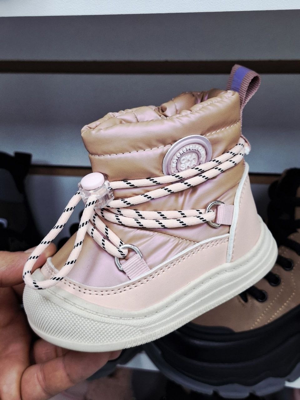 полусапожки для девочки,,детские зимние сапоги,детская ,детская зимняя