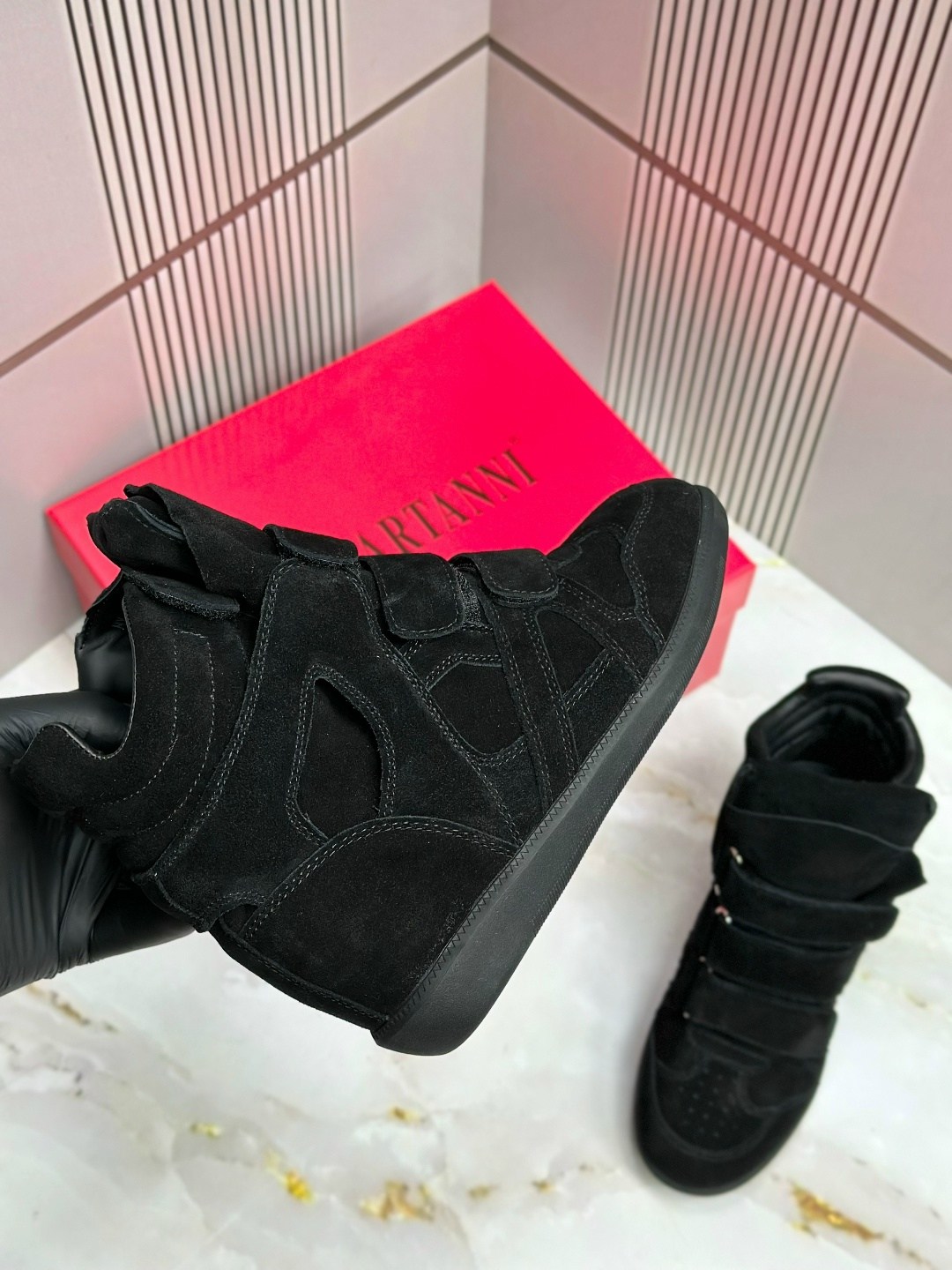 ,кроссовки isabel marant,высокие кроссовки,изабель марант кеды на танкетке,замшевые кроссовки