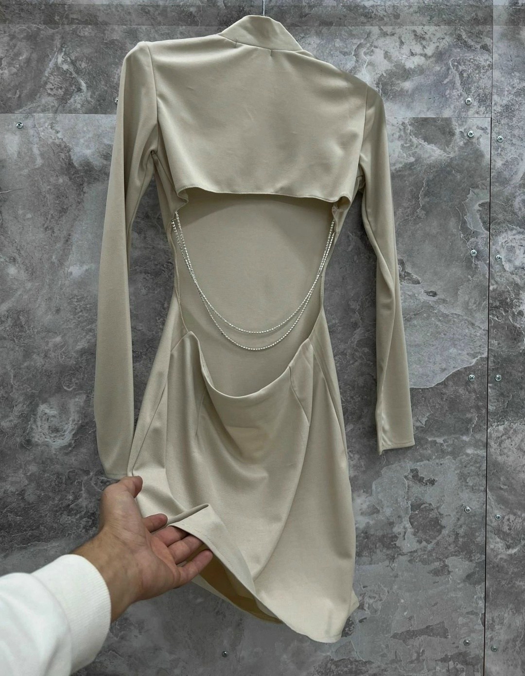 облегающие мини платье с длинным рукавом,облегающее платье,облегающее мини платье,платье женское облегающее,мини платье черное