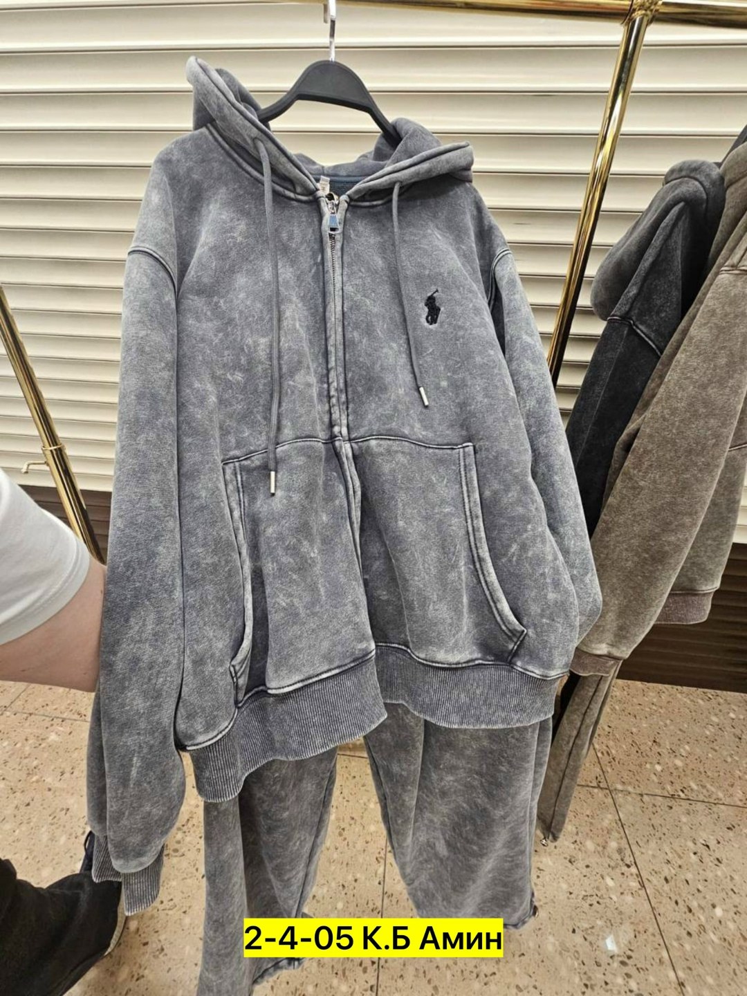 спортивные костюм,женские спортивные костюмы,костюмы двойки,женские костюмы,стильные костюмы