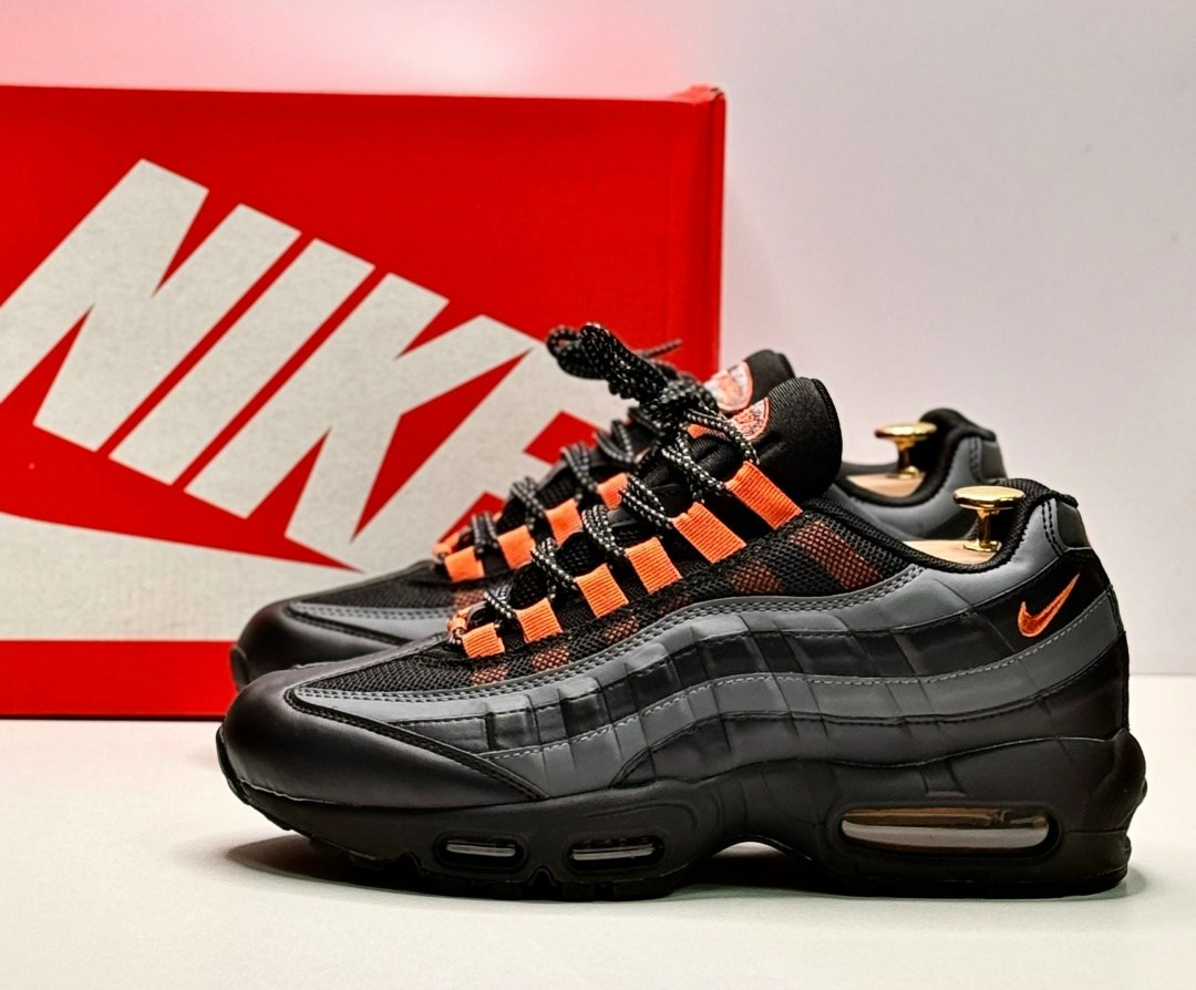 nike air max 95 ultra,nike air max 95 black,nike air max 95,nike air max 95 essential,nike air max 95 essential black orange