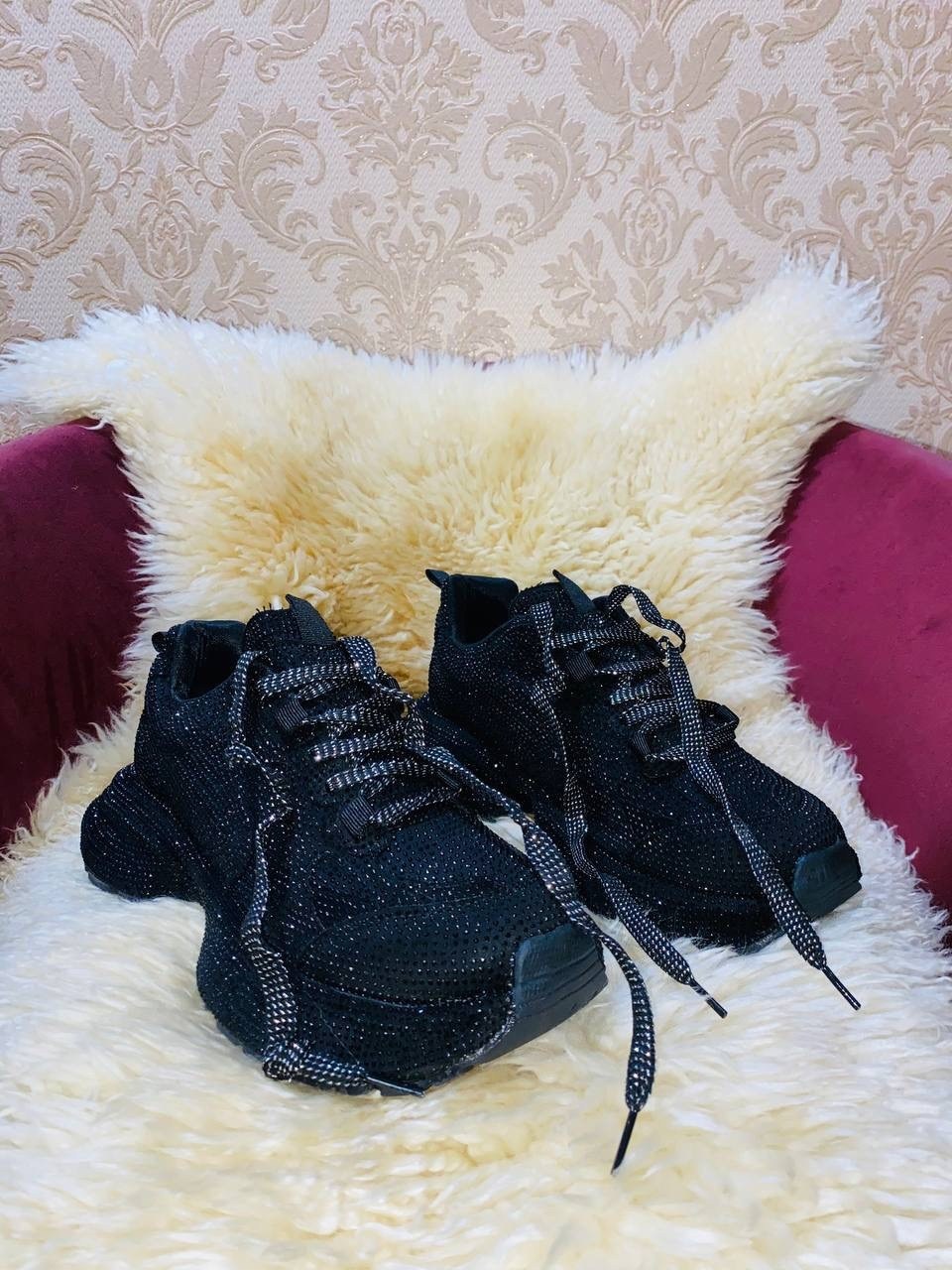 ,женские кроссовки,женские кроссовки balenciaga,кроссовки со стразами,блестящие кроссовки