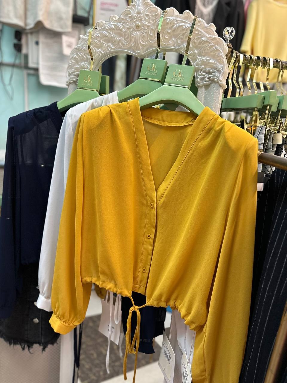 блузка стильная,желтая блузка,блузка модная,блузка с оборками,блуза