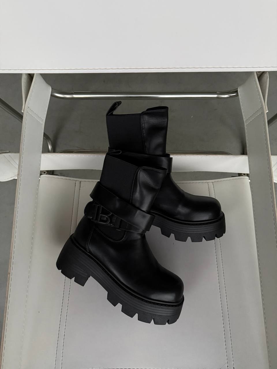,ботинки женские,стильные ботинки, женская,ботинки демисезонные